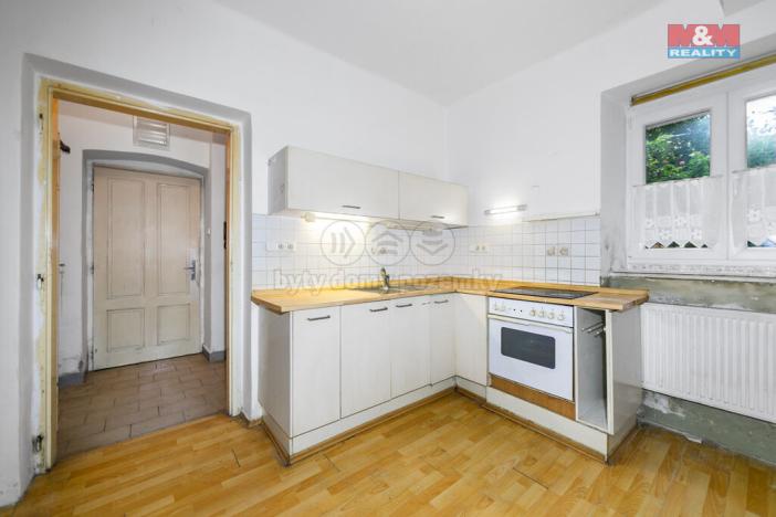 Prodej bytu 1+kk, Plzeň - Jižní Předměstí, Němejcova, 33 m2