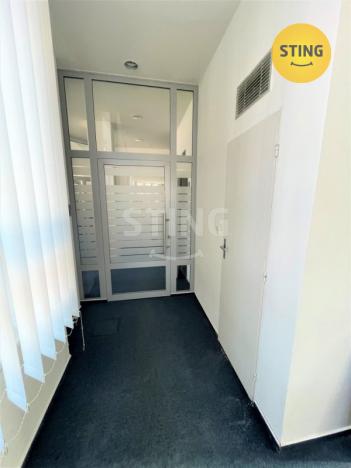 Pronájem kanceláře, Kopřivnice, Záhumenní, 18 m2