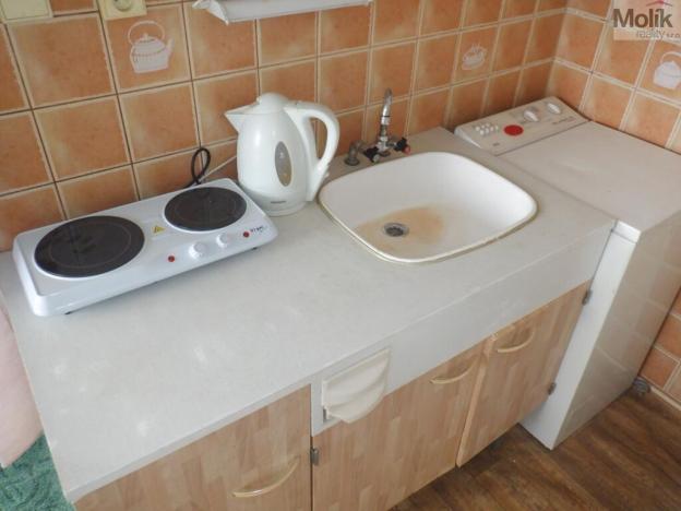 Pronájem bytu 1+kk, Chomutov, Březenecká, 28 m2