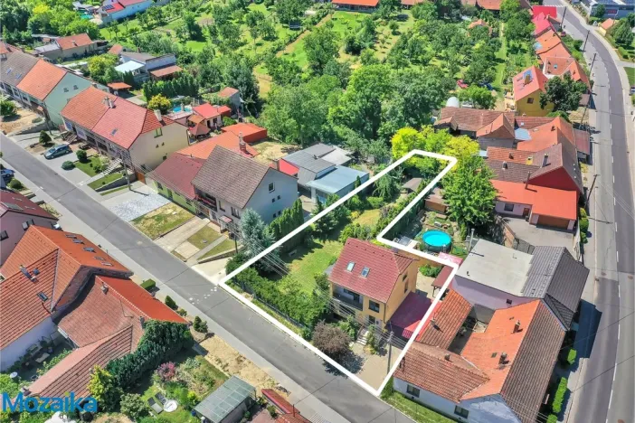 Prodej rodinného domu, Křepice, 244 m2