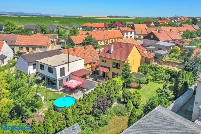 Prodej rodinného domu, Křepice, 244 m2