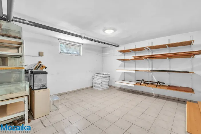 Prodej rodinného domu, Křepice, 244 m2