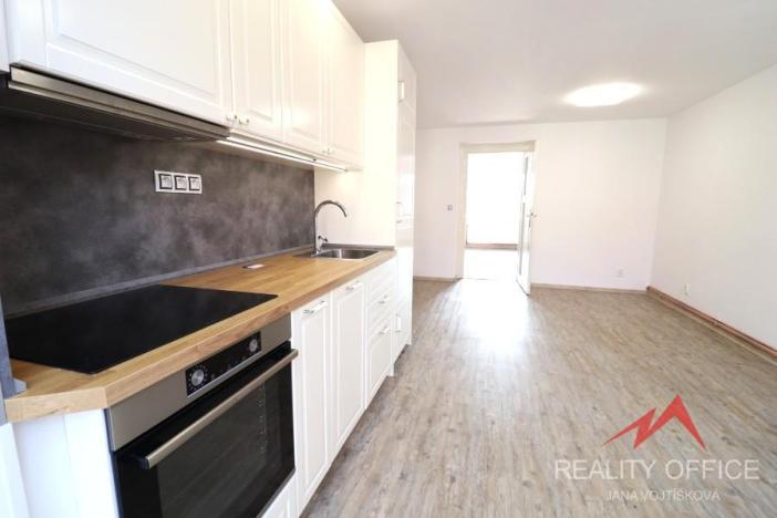 Pronájem bytu 2+kk, Děčín - Děčín IV-Podmokly, Raisova, 52 m2