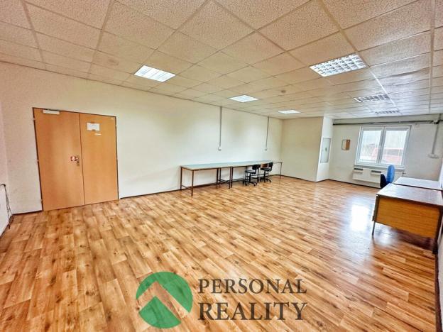 Pronájem obchodního prostoru, Rakovník, Sportovní, 800 m2