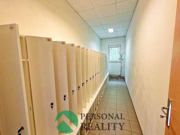 Pronájem obchodního prostoru, Rakovník, Sportovní, 800 m2