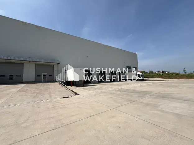 Prodej skladu, Nová Paka, 9000 m2