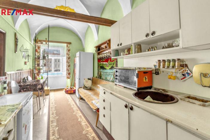 Prodej činžovního domu, Hostinné, Náměstí, 420 m2