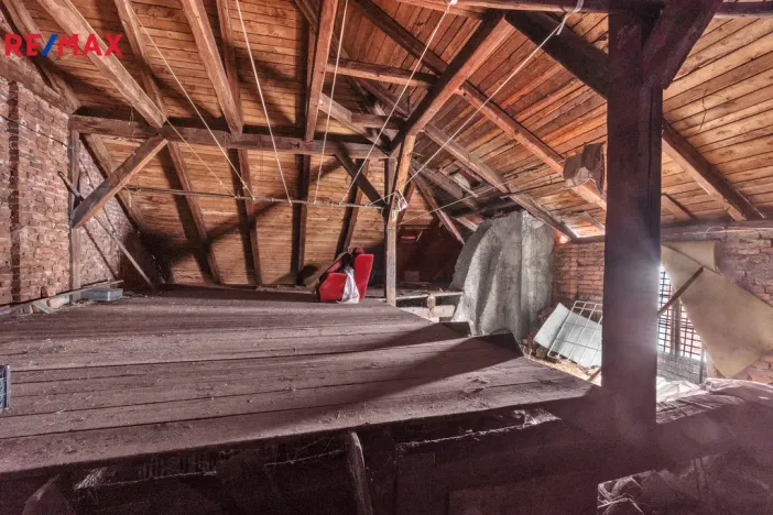 Prodej činžovního domu, Hostinné, Náměstí, 420 m2