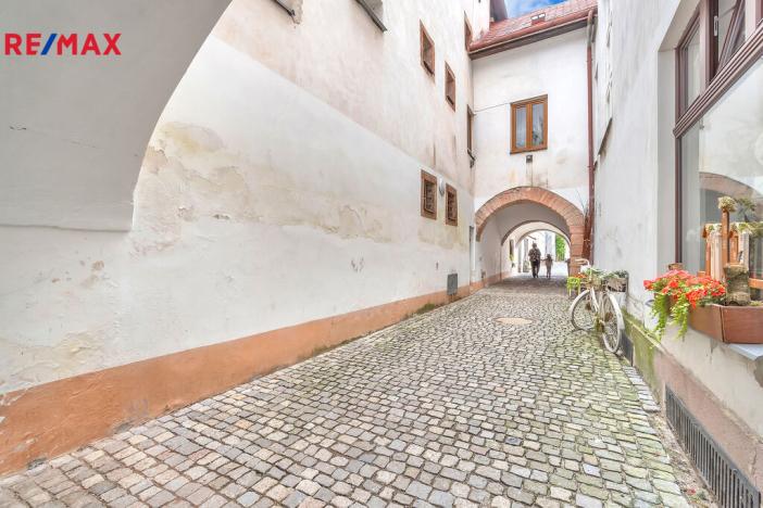 Prodej vícegeneračního domu, Hostinné, Náměstí, 420 m2