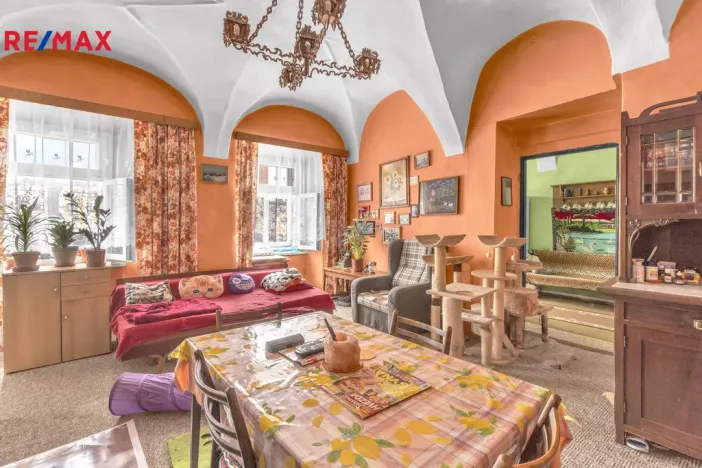 Prodej vícegeneračního domu, Hostinné, Náměstí, 420 m2