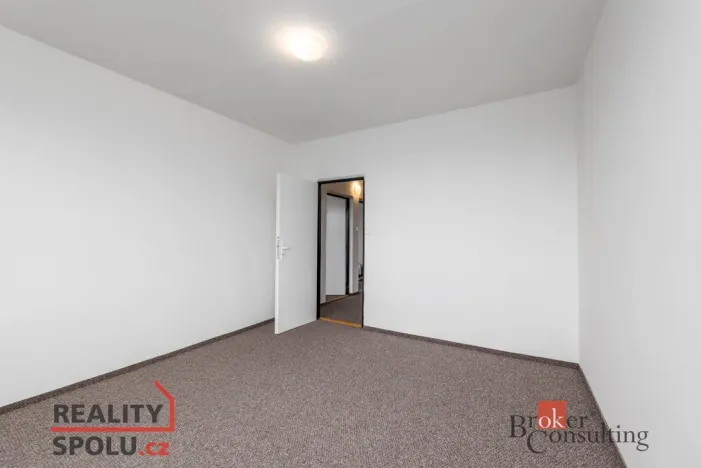 Prodej bytu 4+1, Mariánské Lázně - Úšovice, Kubelíkova, 85 m2