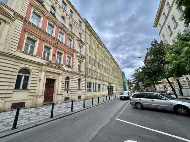 Prodej bytu 3+kk, Praha - Vinohrady, Sázavská, 66 m2