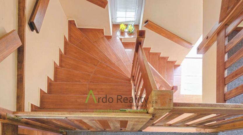 Prodej rodinného domu, Frymburk, 255 m2