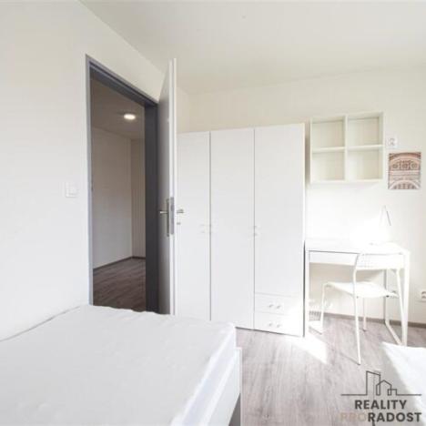 Pronájem bytu 2+1, Brno, Václavská, 33 m2