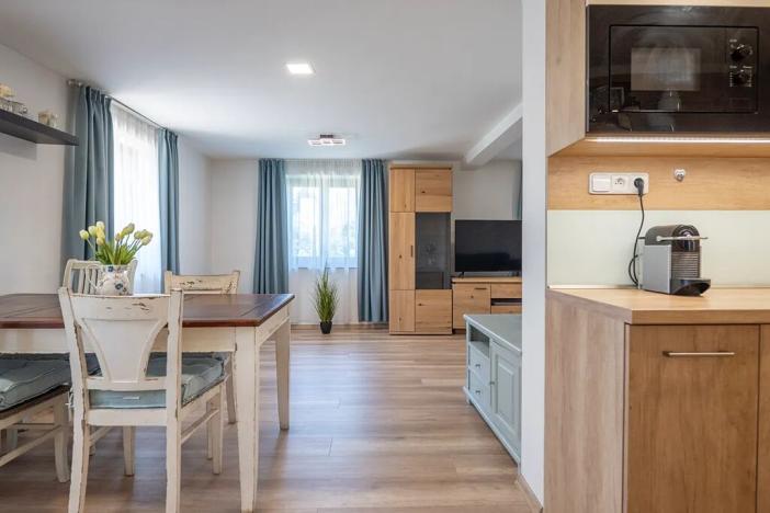 Prodej rodinného domu, Zámostí-Blata, 215 m2