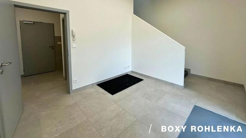 Prodej skladu, Tvarožná, 269 m2