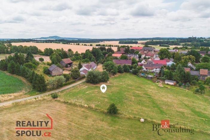 Prodej pozemku pro bydlení, Planá, 961 m2