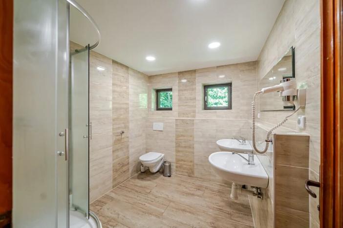 Prodej chaty, Bítov, 650 m2