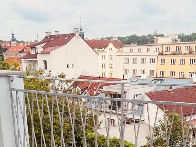 Pronájem bytu 3+kk, Praha - Břevnov, 8. listopadu, 81 m2