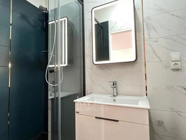 Pronájem bytu 3+kk, Praha - Břevnov, 8. listopadu, 81 m2