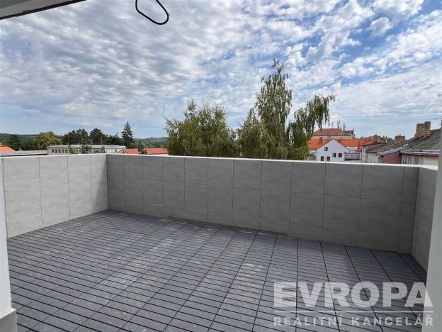 Prodej bytu 1+kk, Žirovnice, Havlíčkovo náměstí, 54 m2