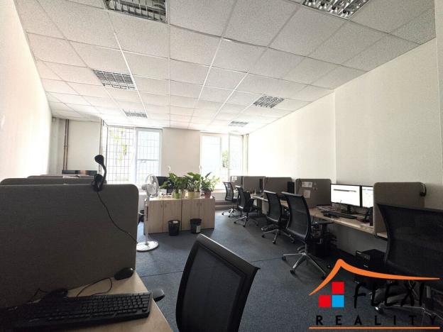 Pronájem kanceláře, Ostrava, 28. října, 83 m2