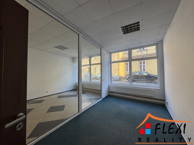 Pronájem kanceláře, Ostrava, 28. října, 390 m2
