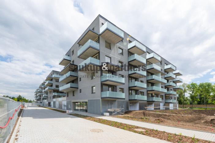 Prodej bytu 2+kk, Praha - Prosek, Čakovická, 55 m2