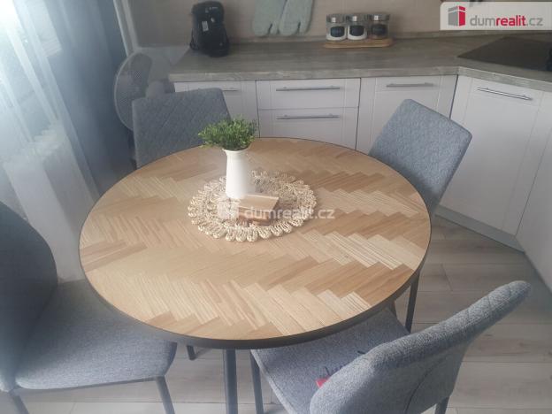 Prodej bytu 2+1, Děčín - Děčín III-Staré Město, Žerotínova, 61 m2