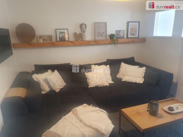 Prodej bytu 2+1, Děčín - Děčín III-Staré Město, Žerotínova, 61 m2