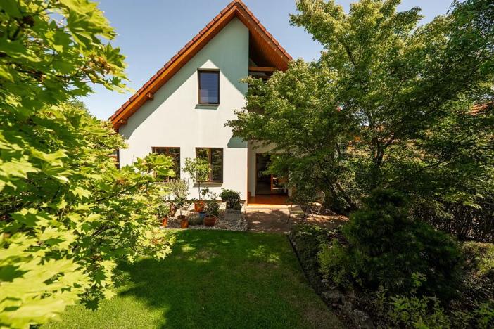 Prodej rodinného domu, Praha - Lysolaje, Sportovců, 165 m2