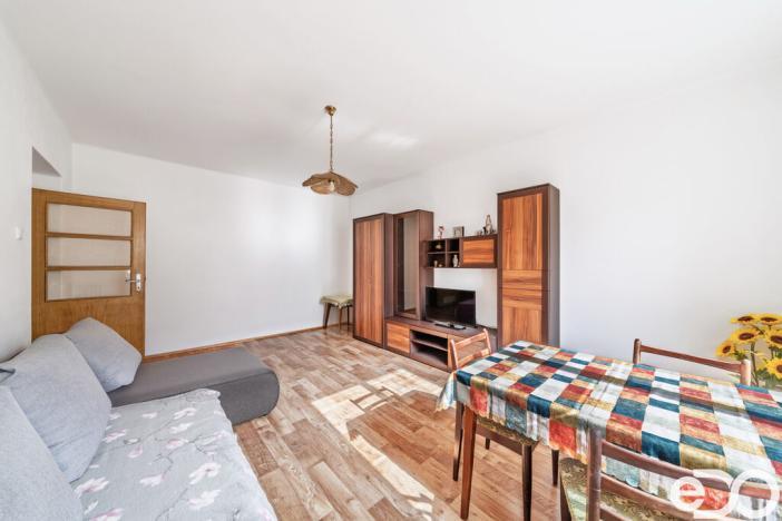 Prodej bytu 2+1, Skřivany, Nádražní, 60 m2