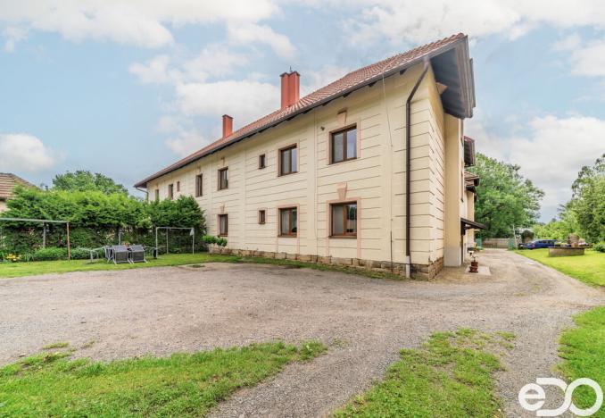 Prodej bytu 2+1, Skřivany, Nádražní, 60 m2