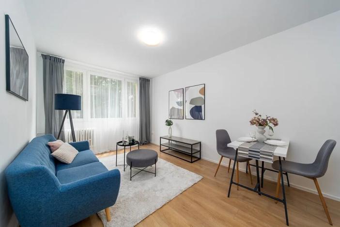 Prodej bytu 2+kk, Praha - Střížkov, Šluknovská, 41 m2