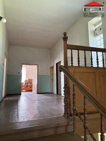 Prodej rodinného domu, Javorník - Horní Hoštice, 673 m2