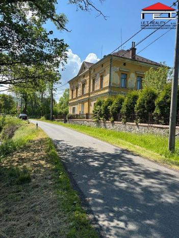 Prodej rodinného domu, Javorník - Horní Hoštice, 673 m2