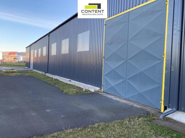 Pronájem skladu, Žalany, Pražská, 880 m2