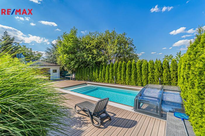 Prodej rodinného domu, Šestajovice, Myslivečkova, 389 m2