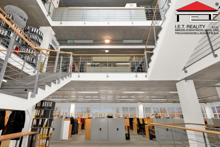 Prodej kanceláře, Brno, Kšírova, 2481 m2