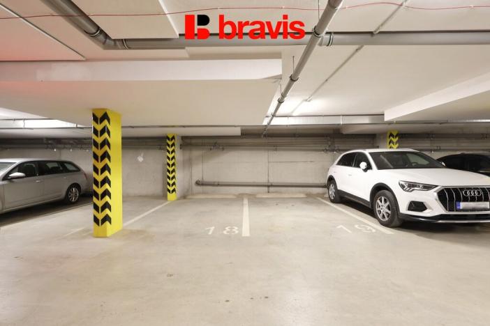 Pronájem garáže, Brno - Štýřice, Havlenova, 12 m2