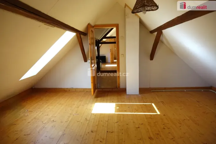 Prodej rodinného domu, Křivsoudov - Lhota Bubeneč, 180 m2