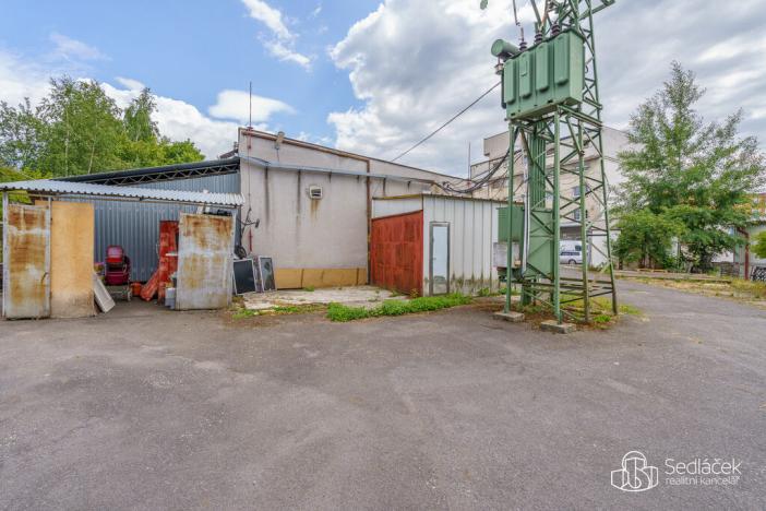 Prodej výrobních prostor, Karlovy Vary - Rybáře, Buchenwaldská, 823 m2