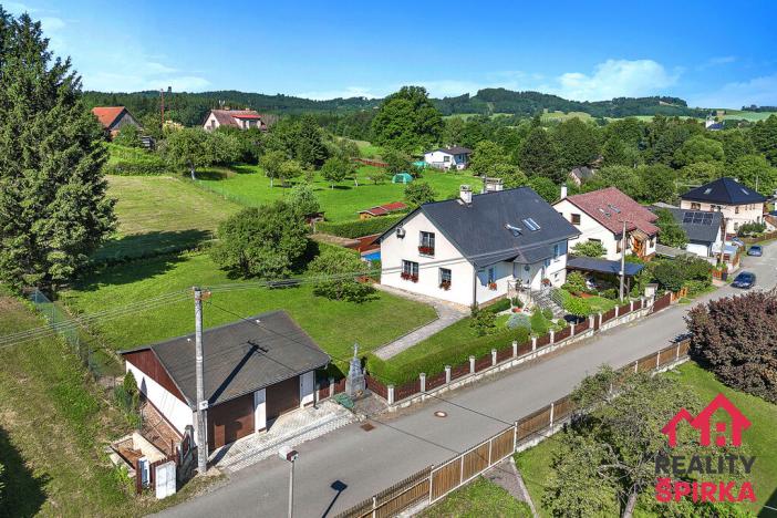 Prodej rodinného domu, Dolní Čermná, 233 m2