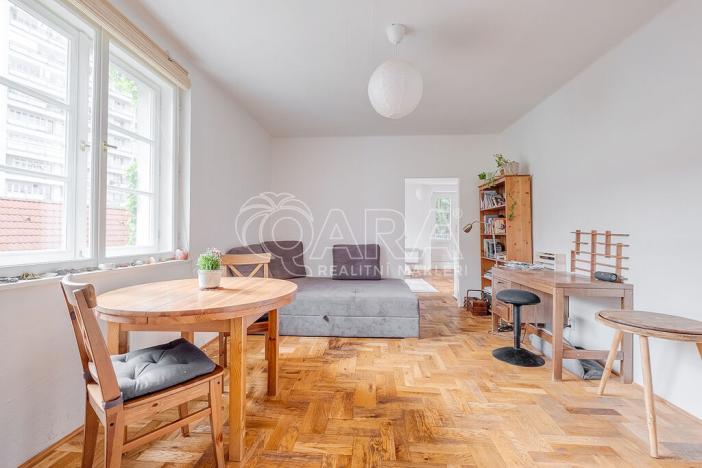 Prodej rodinného domu, Dobříš, Mírové náměstí, 450 m2