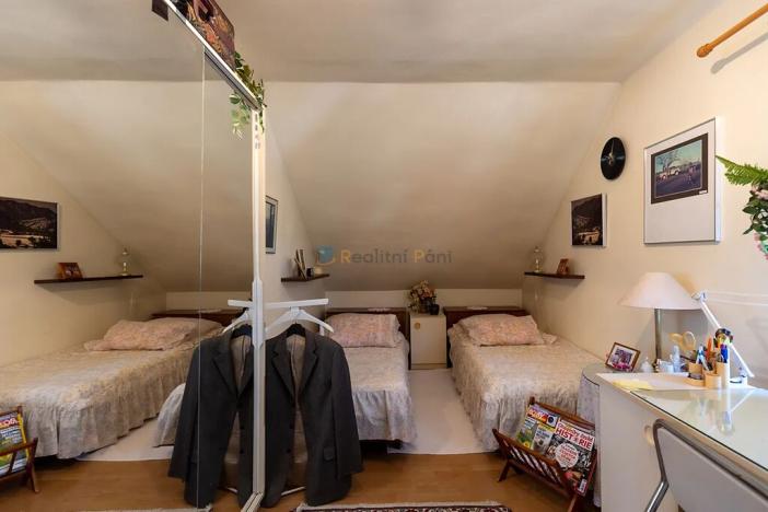 Prodej rodinného domu, Zdice, 294 m2