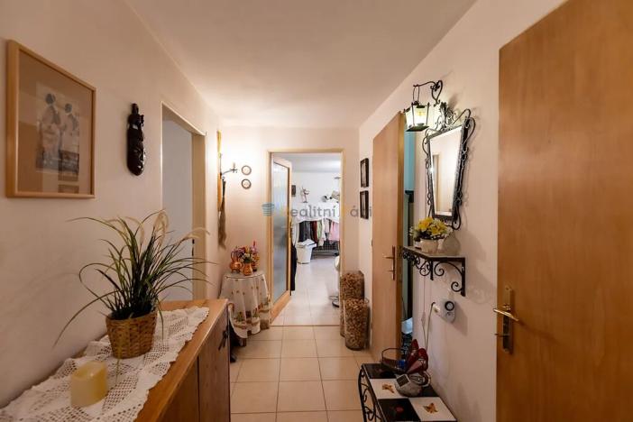 Prodej rodinného domu, Zdice, 294 m2