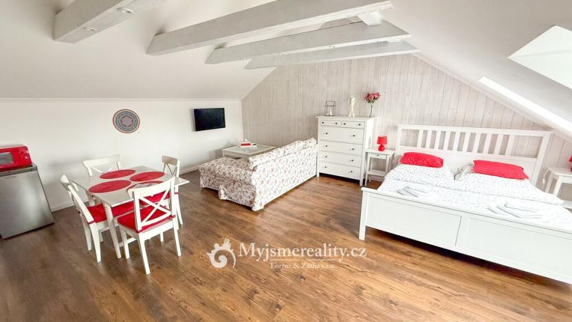 Prodej ubytování, Suchohrdly, Znojemská, 450 m2