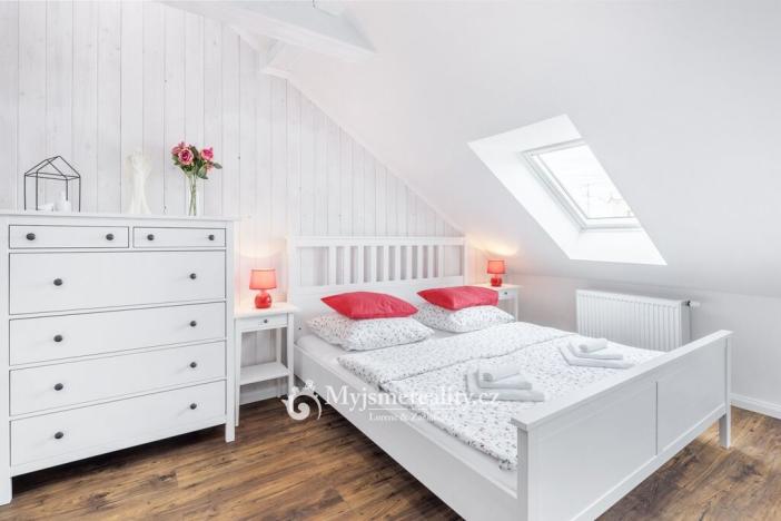 Prodej ubytování, Suchohrdly, Znojemská, 450 m2