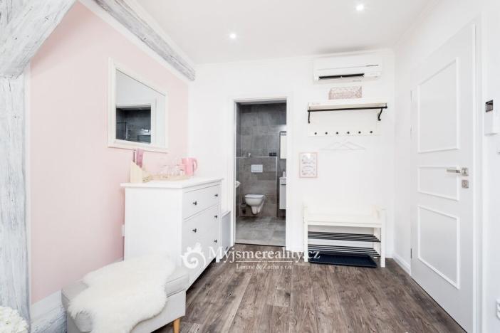 Prodej ubytování, Suchohrdly, Znojemská, 450 m2