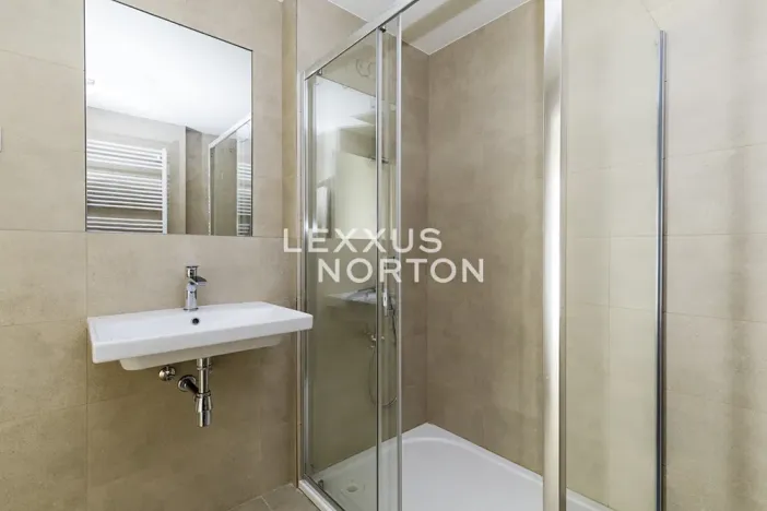 Prodej bytu 2+kk, Praha - Běchovice, Českobrodská, 56 m2